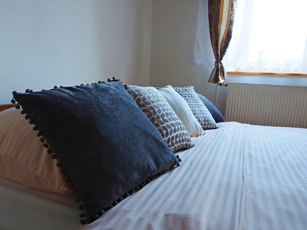 Apartman Ruzak Ruzova Dış mekan fotoğraf